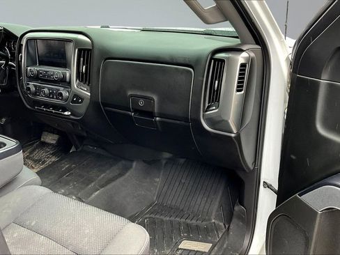 Used 2018 Chevrolet Silverado 1500 LT w/ All Star Edition image 22