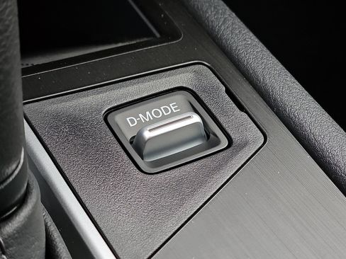 New 2026 Nissan Kicks SV image 19