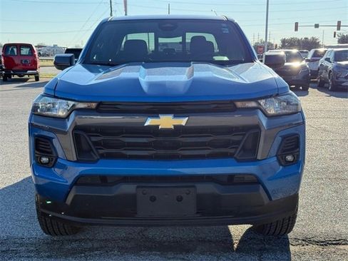 Certified 2024 Chevrolet Colorado LT w/ LT Convenience Package image 9