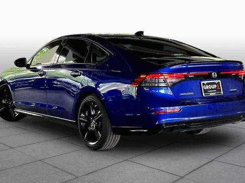 Used 2024 Honda Accord Sport image 11