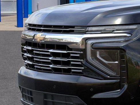New 2026 Chevrolet Suburban Premier image 14