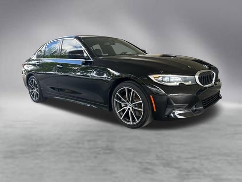Used 2020 BMW 330i Sedan w/ Convenience Package RWD image 2