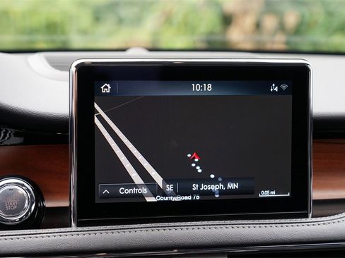 Used 2022 Lincoln Corsair Reserve image 23