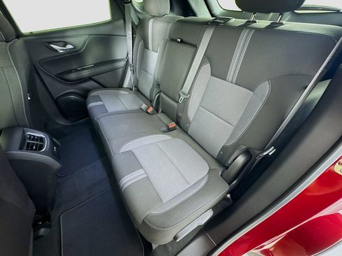 New 2026 Chevrolet Blazer LT w/ Convenience Package FWD image 22