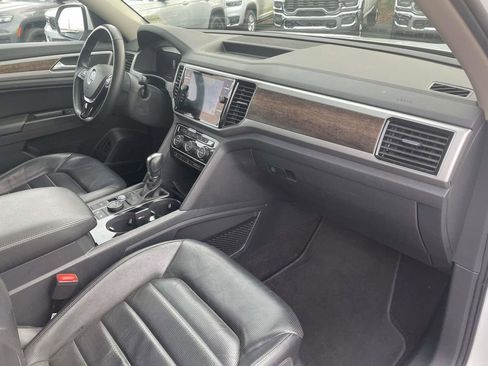 Used 2019 Volkswagen Atlas SEL Premium AWD/4WD image 13