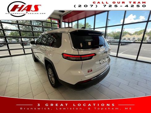 Used 2023 Jeep Grand Cherokee L Laredo AWD/4WD image 3