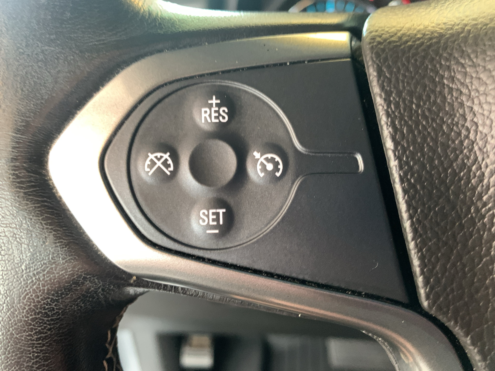 Used 2020 Chevrolet Tahoe LS AWD/4WD image 21
