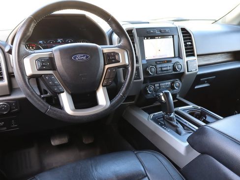 Used 2019 Ford F150 Lariat AWD/4WD image 4