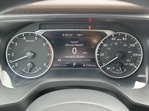 Used 2023 Nissan Rogue SV AWD/4WD image 23