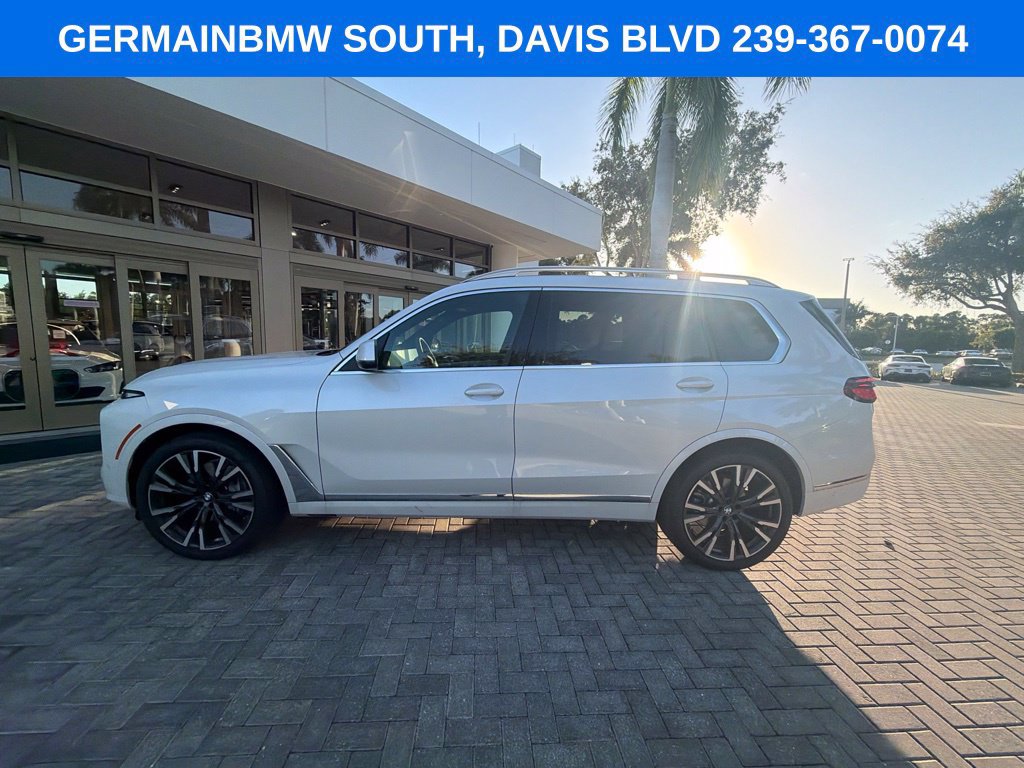 Used 2027 BMW X7 xDrive40i w/ Premium Package AWD/4WD image 5