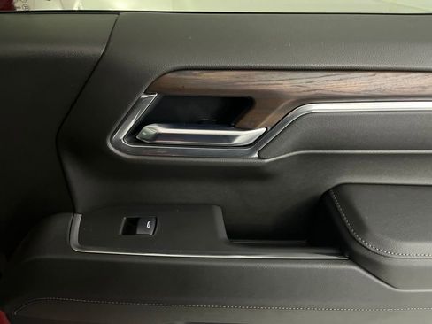 Used 2025 GMC Sierra 1500 SLT w/ SLT Premium Package image 82