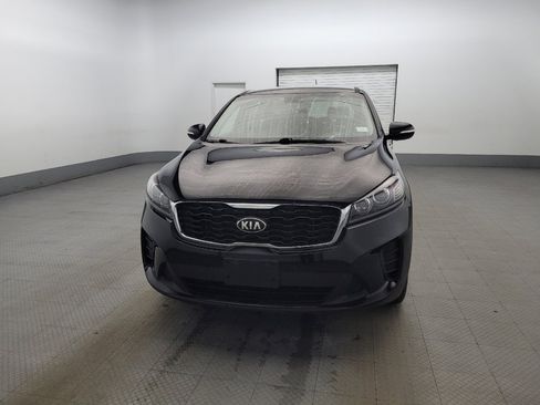 Used 2019 Kia Sorento LX image 15