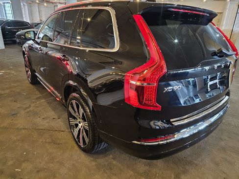 Certified 2025 Volvo XC90 B6 Plus w/ Protection Package Premier AWD/4WD image 2