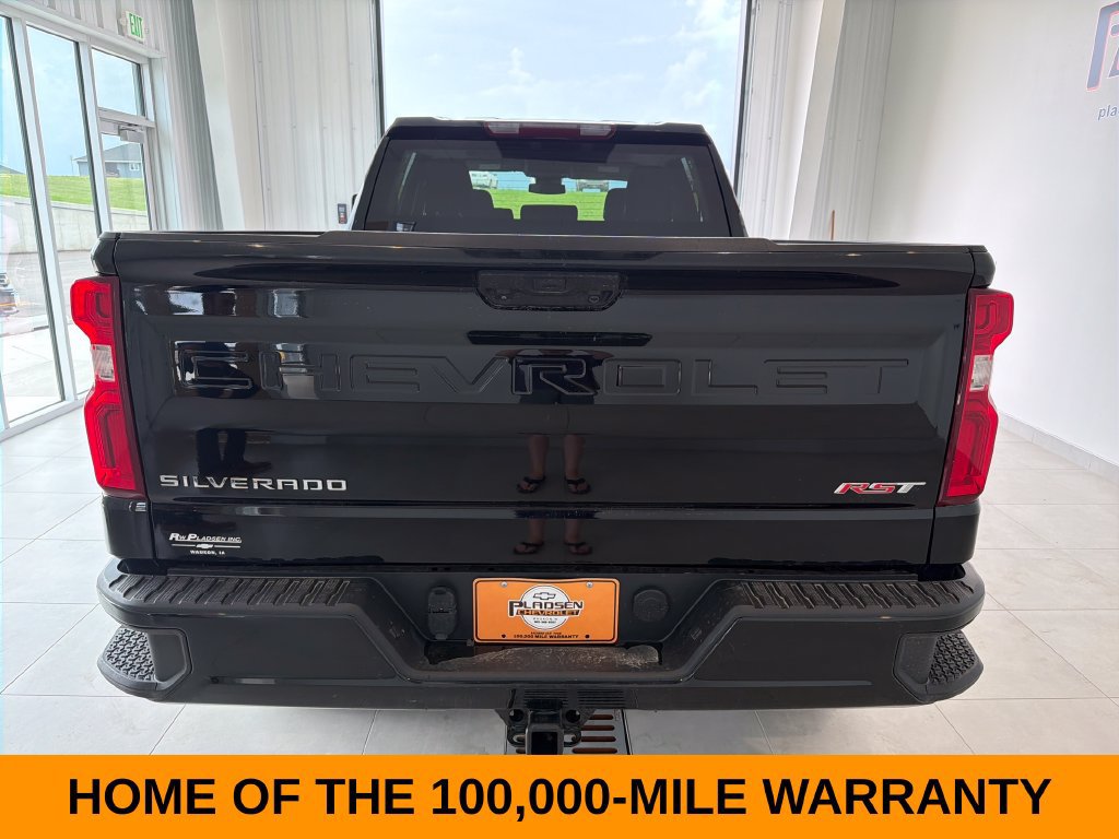 Used 2023 Chevrolet Silverado 1500 RST w/ Max Trailering Package AWD/4WD image 3