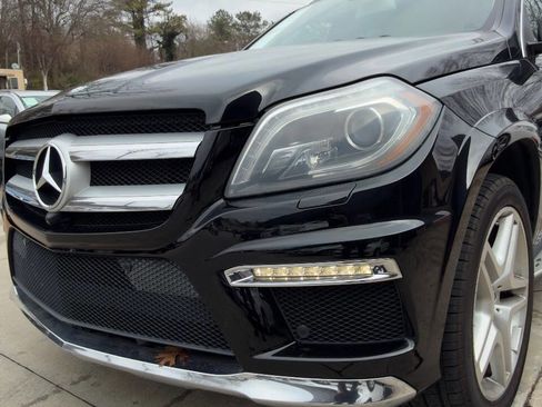 Used 2014 Mercedes-Benz GL 550 4MATIC image 10