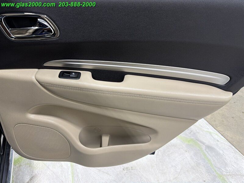 Used 2016 Dodge Durango SXT w/ Quick Order Package 23B AWD/4WD image 28