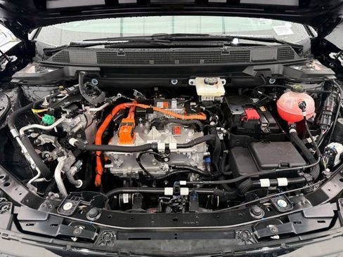 New 2026 Chevrolet Equinox EV LT image 9