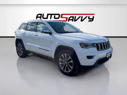 Used 2018 Jeep Grand Cherokee Limited w/ Luxury Group II AWD/4WD image 2