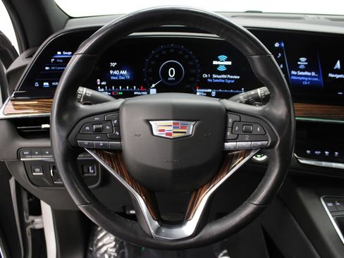 Used 2021 Cadillac Escalade Premium Luxury w/ Driver Assist Tech Package image 29