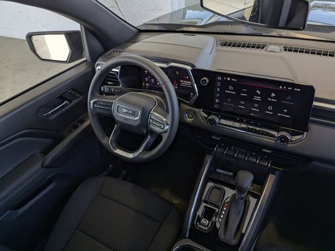 New 2026 GMC Canyon Elevation image 17