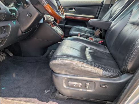 Used 2004 Lexus RX 330 AWD image 9