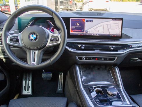 Used 2026 BMW X6 M60i image 13