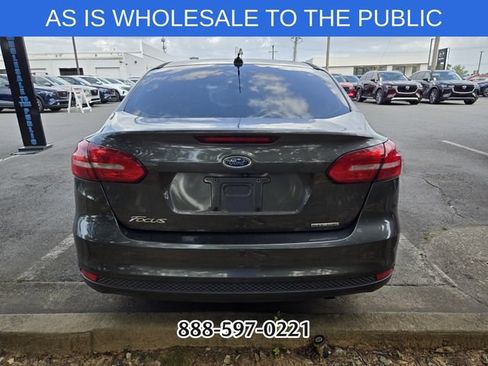 Used 2015 Ford Focus S FWD image 4