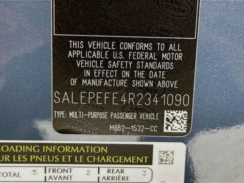Used 2024 Land Rover Defender 110 SE AWD/4WD image 29
