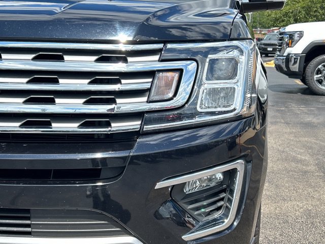 Used 2021 Ford Expedition Limited AWD/4WD image 3