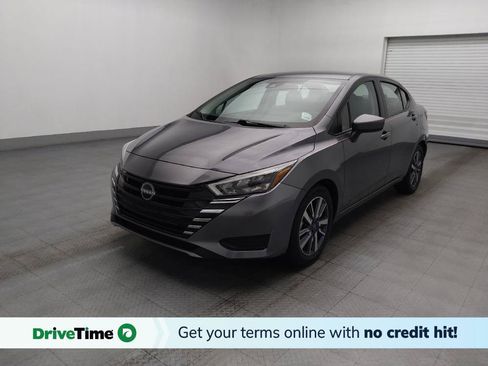 Used 2025 Nissan Versa SV FWD image 1