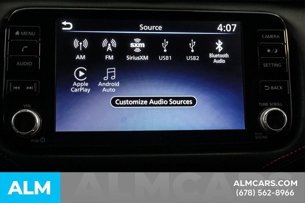 Used 2024 Nissan Versa SR FWD image 32