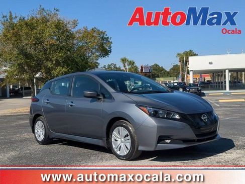 Used 2023 Nissan Leaf S image 1