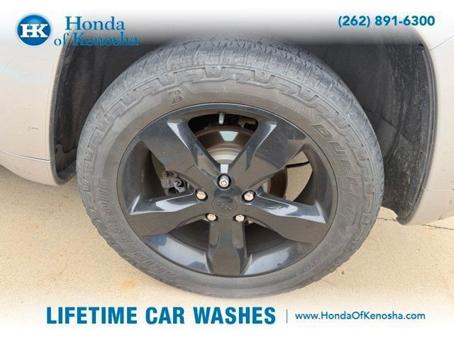 Used 2015 Jeep Grand Cherokee High Altitude AWD/4WD image 3