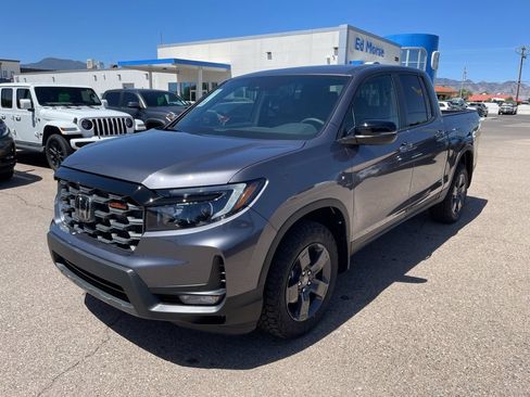 New 2026 Honda Ridgeline TrailSport image 1