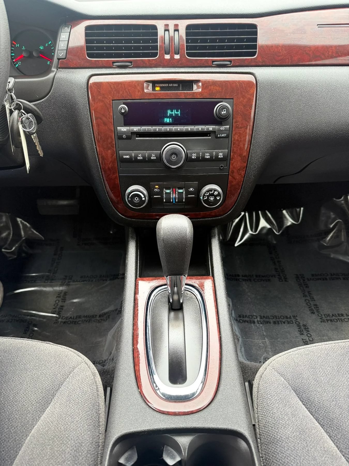 Used 2010 Chevrolet Impala LS FWD image 16