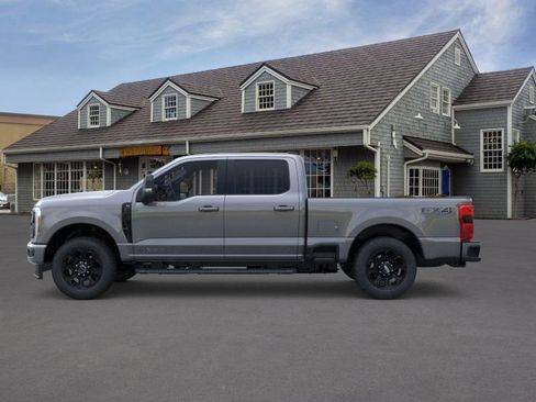 New 2026 Ford F250 XLT w/ XLT Premium Package image 3