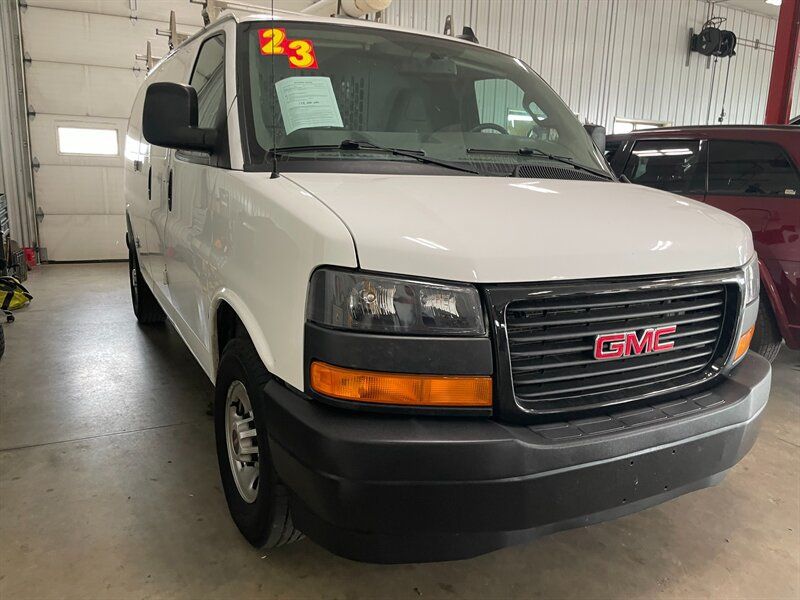 Used 2023 GMC Savana 2500 w/ Driver Convenience Package RWD image 4