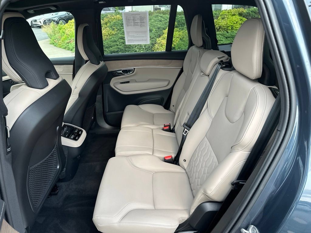 Certified 2026 Volvo XC90 B6 Plus AWD/4WD image 41