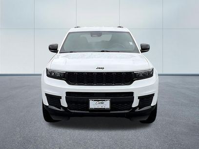 Used 2023 Jeep Grand Cherokee L Laredo