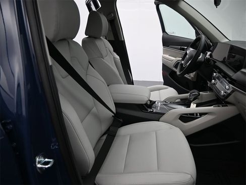 New 2025 Kia Telluride S image 22
