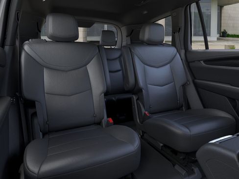 New 2025 Cadillac XT6 Sport w/ Technology Package image 17