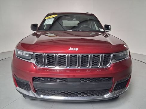 Used 2024 Jeep Grand Cherokee L Laredo AWD/4WD image 8