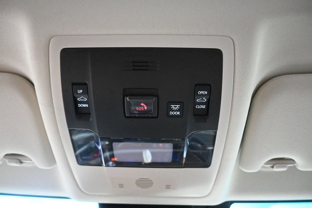 Used 2022 Lexus ES 350 w/ Premium Package FWD image 19