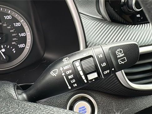Used 2019 Hyundai Tucson Sport image 19
