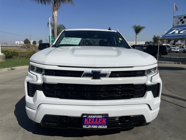 Used 2024 Chevrolet Silverado 1500 RST w/ Z71 Off-Road Package AWD/4WD image 3