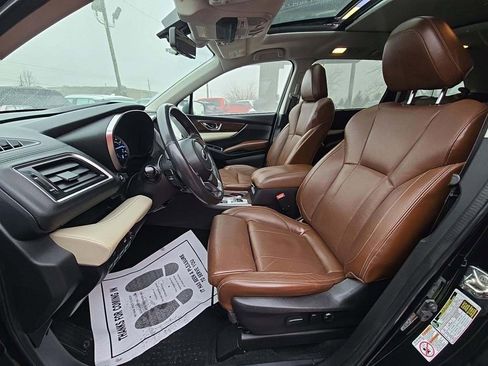 Used 2019 Subaru Ascent Touring image 2