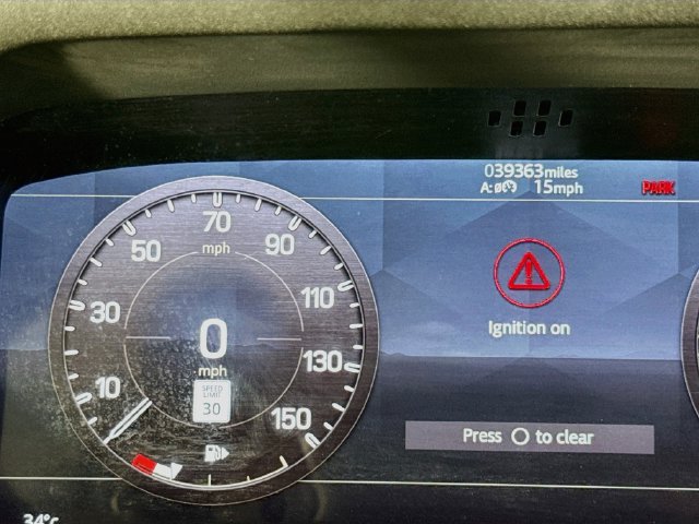 Used 2020 Land Rover Defender 110 First Edition AWD/4WD image 13