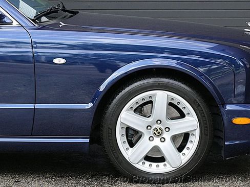Used 2002 Bentley Arnage T RWD image 16