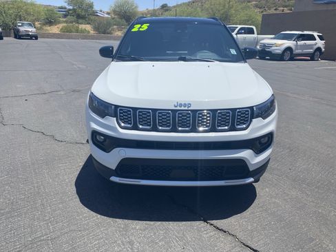 Used 2025 Jeep Compass Limited AWD/4WD image 6