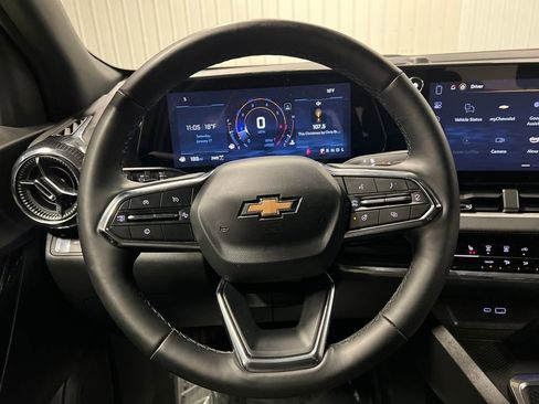 Certified 2025 Chevrolet Equinox LT image 15